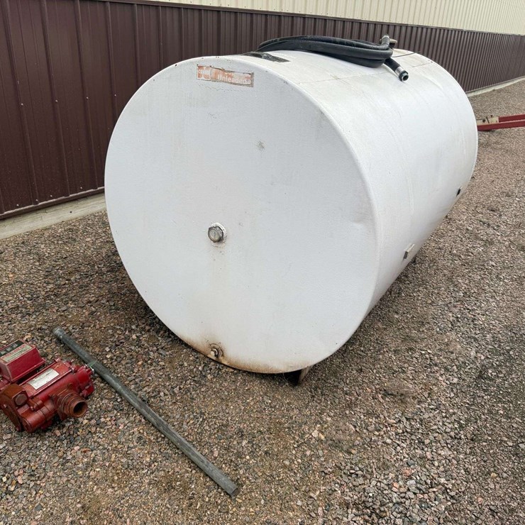 500 Gallon Fuel Barrel, Fill-Rite Pump (No Fill Hose or Nozzle), Will Need Electric Cord, Was Used f