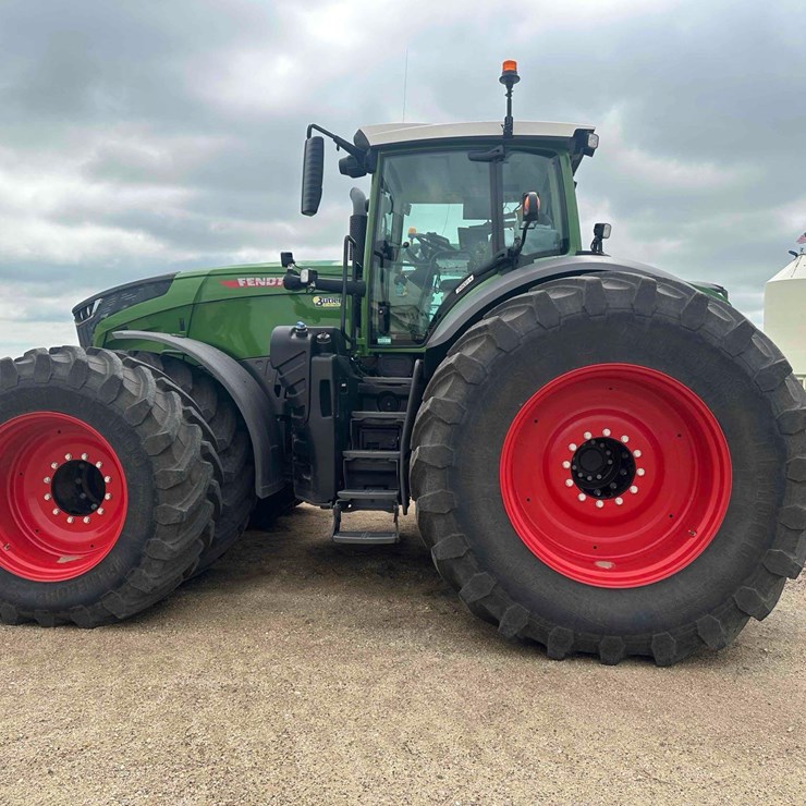 2022 FENDT 1050 VARIO