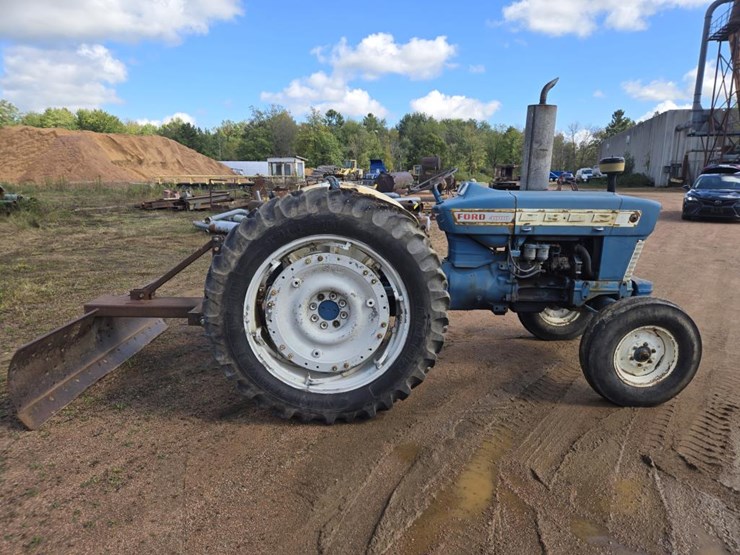 ford-4000-image-5