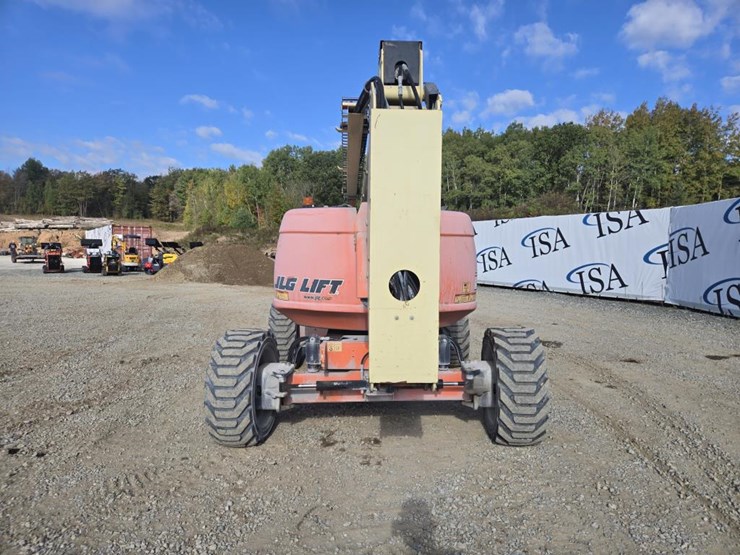 2015-jlg-600aj-image-4
