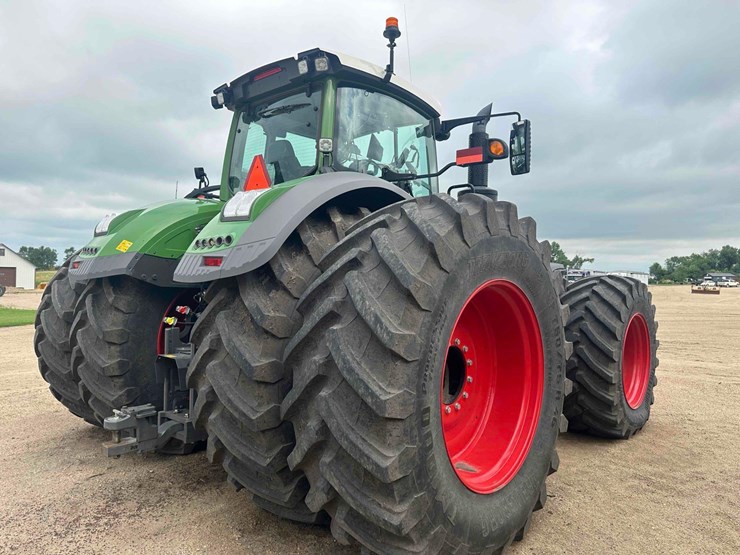 2022-fendt-1050-vario-image-5