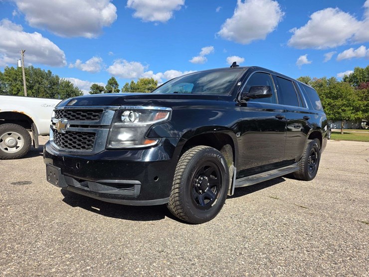 2019-chevrolet-tahoe-image-55