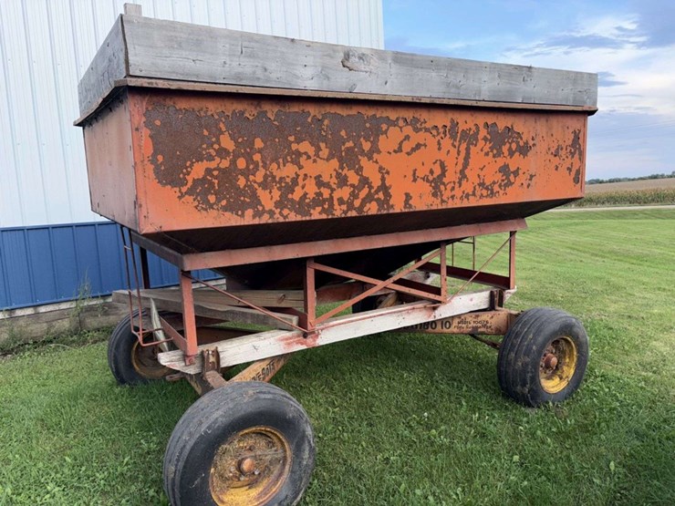 gravity-box,-approx-150-bu,-on-mn-jumbo-10-gear,-15”-tires,-*must-be-removed-in-10-days-after-auctio-image-8
