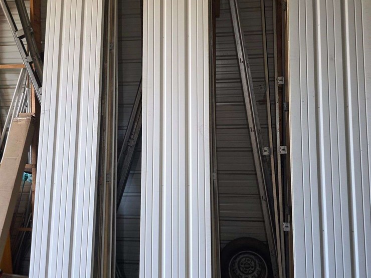 (1)-used-12’-x-9’-garage-door,-¾”-foam-insulation,-comes-with-all-track-(high-lift-track-up-to-14’),-image-1