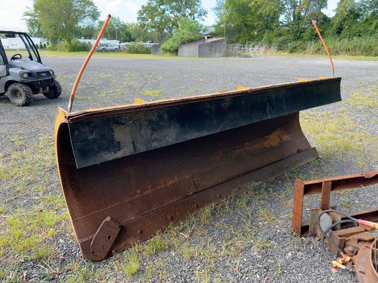 11'-power-angle-snow-plow-image-4