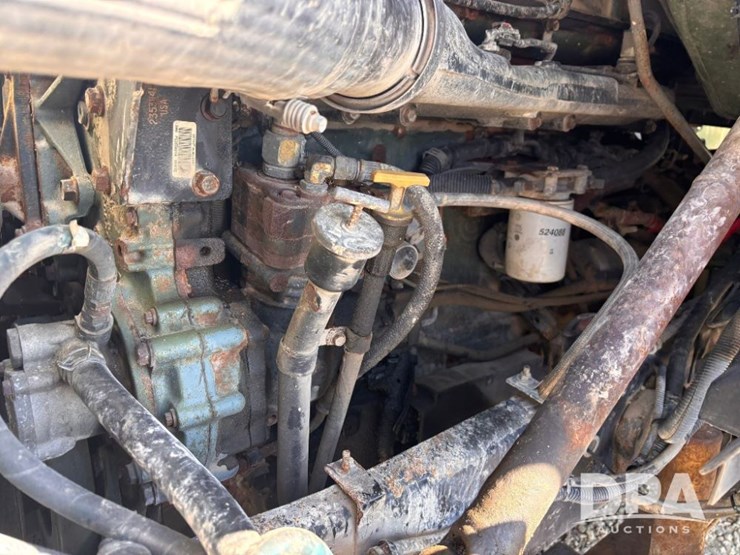 2004-sterling-day-cab-truck-(gp11427,-unit-31350)-image-52