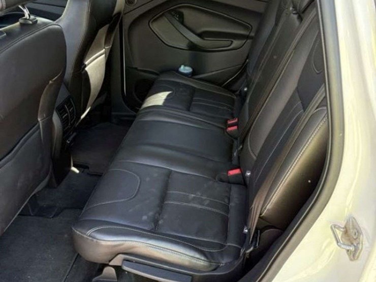 2013-ford-escape-titanium-image-5