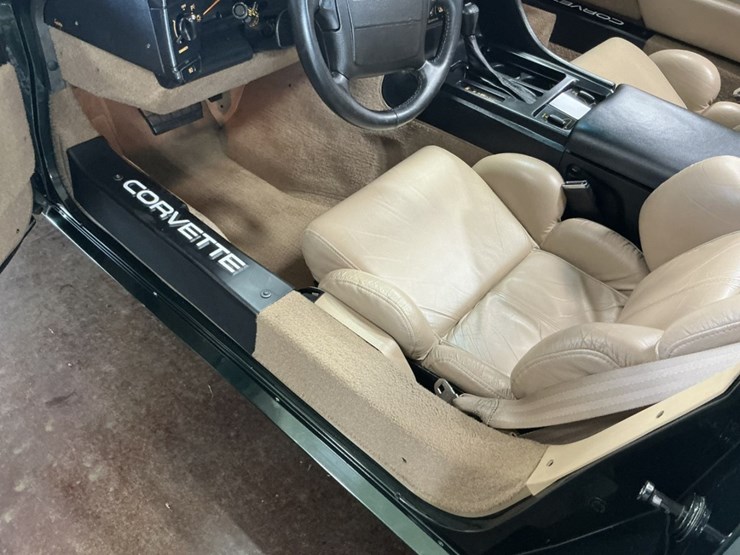 #2283-•-1993-chevrolet-corvette-convertible-image-44