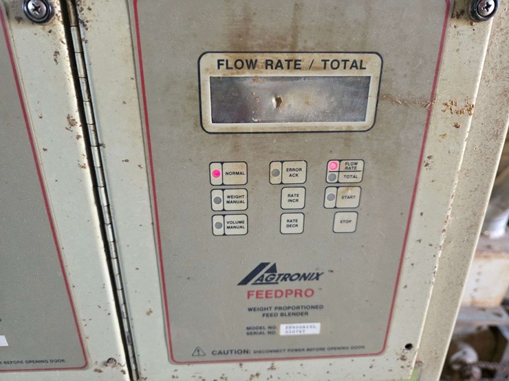 complete-agtronix-continuous-flow-feed-system,-all-automatic-system,-includes:-premixer,-all-electro-image-12
