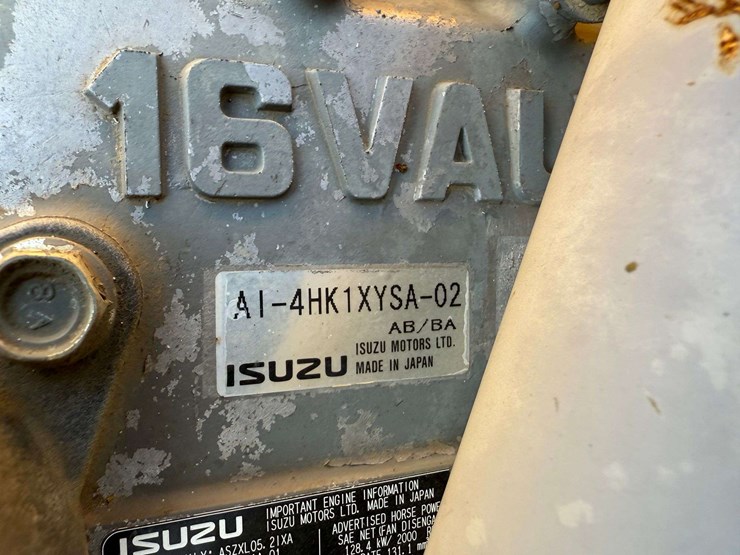 deere-225d-lc-image-46