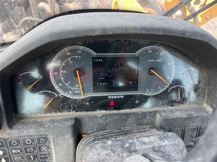 2019-volvo-l70h-image-32