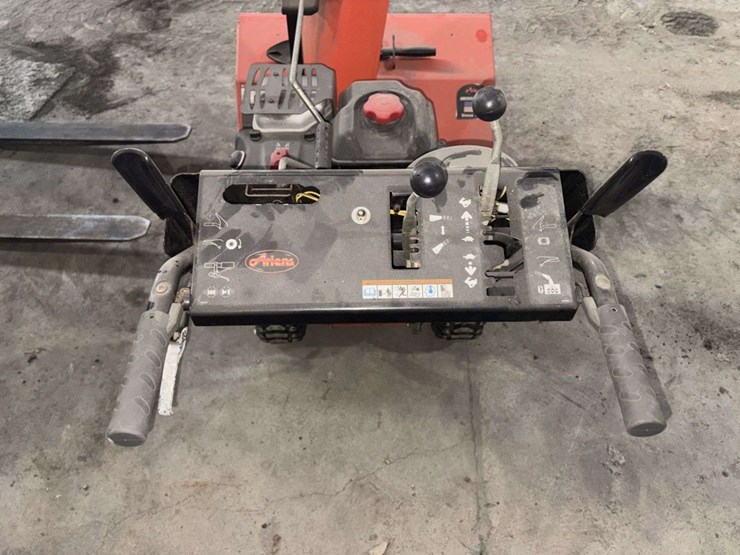 ariens-deluxe-30-walk-behind-snow-blower,-30”,-12.5hp,-6-speed,-light,-electric-start-image-5