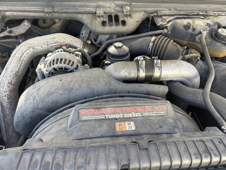 2004-ford-f550-xl-image-35