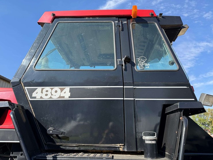 1985-case-ih-4894-image-17