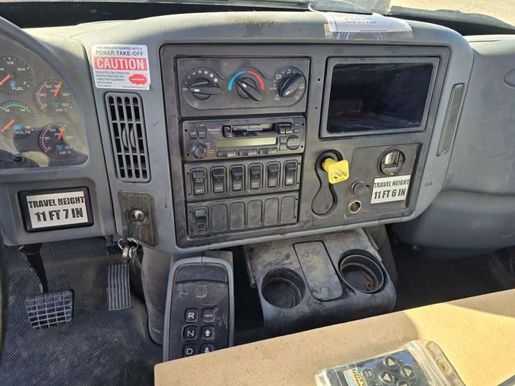 2006-international-durastar-4400-image-49