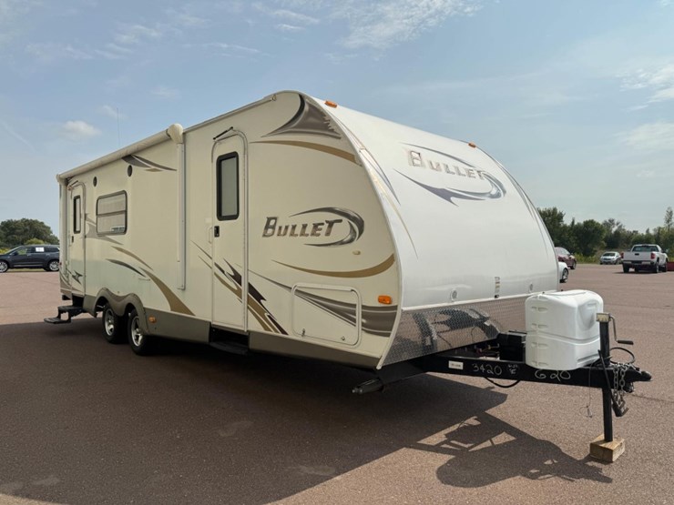 #2285-•-2010-keystone-bullet-250rks-camper-image-3
