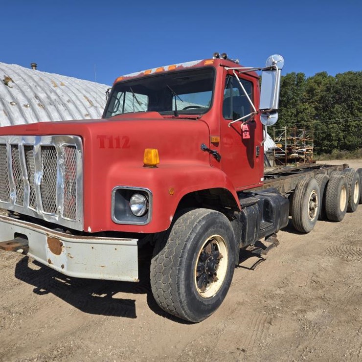 INTERNATIONAL 2674