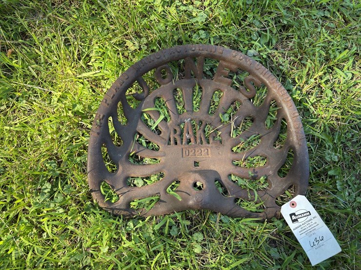plano-rake-seat-image-1