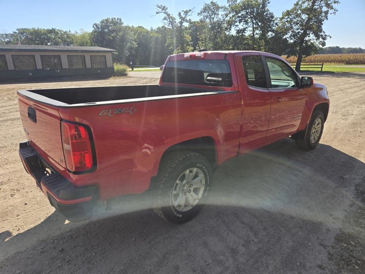 2015-chevrolet-colorado-image-5