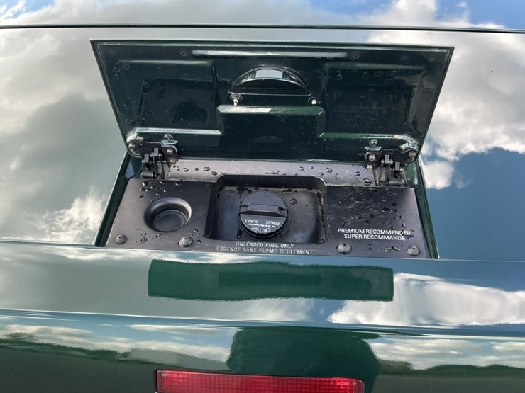 #2283-•-1993-chevrolet-corvette-convertible-image-29