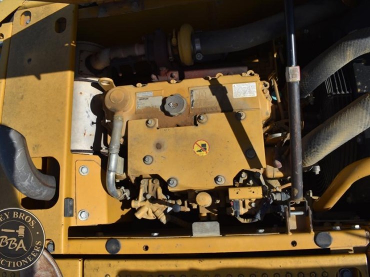 2011-caterpillar-312d-image-42