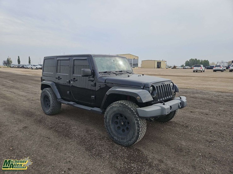 2011-jeep-wrangler-image-2