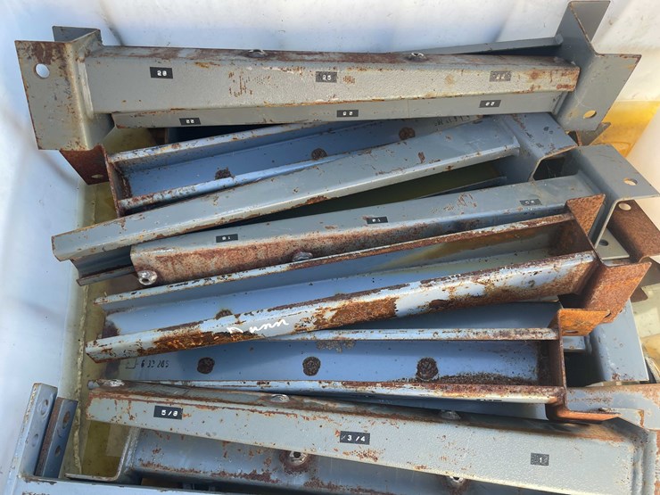 #3002-•-single-sided-cantilever-rack-(o8)-image-24