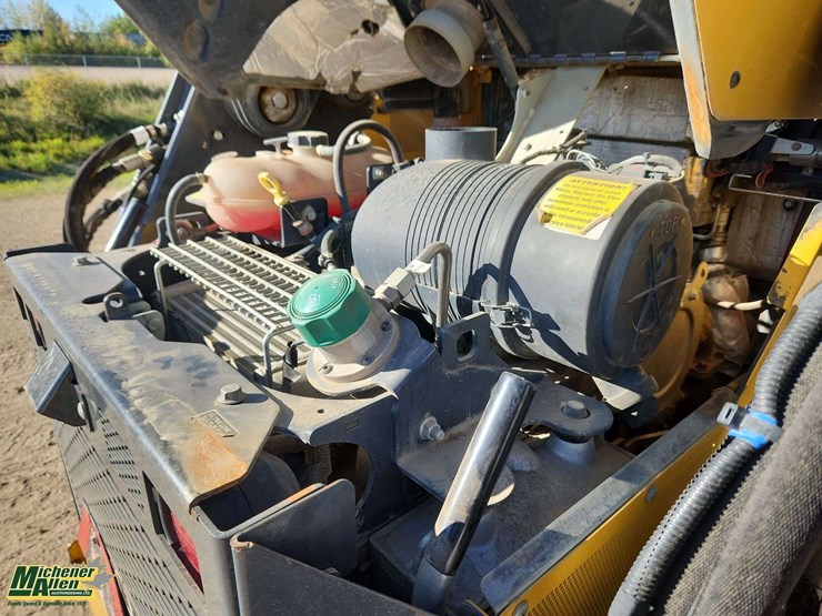 deere-331g-image-25