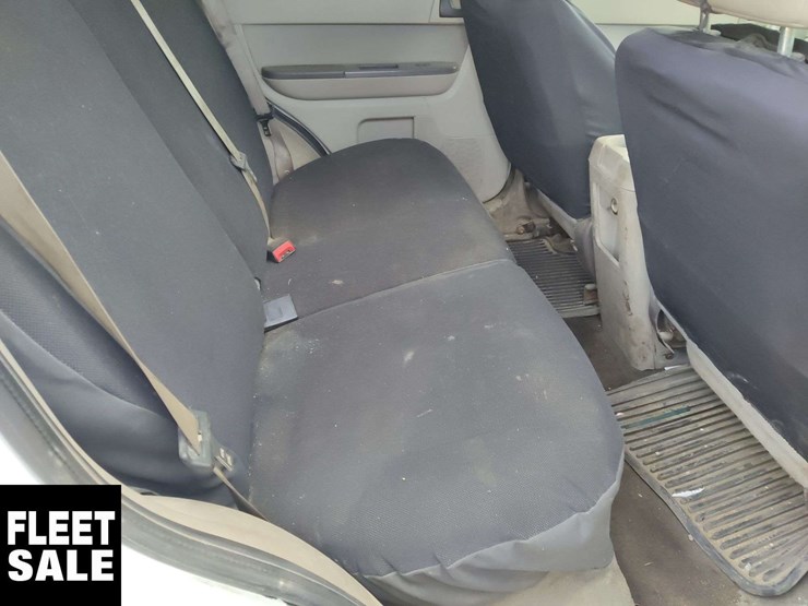 2012-ford-escape-image-15