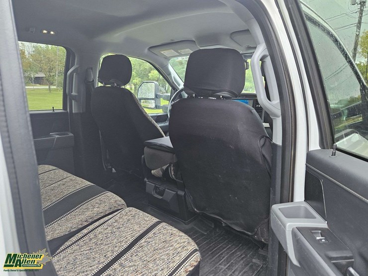 2021-ford-f150-image-17