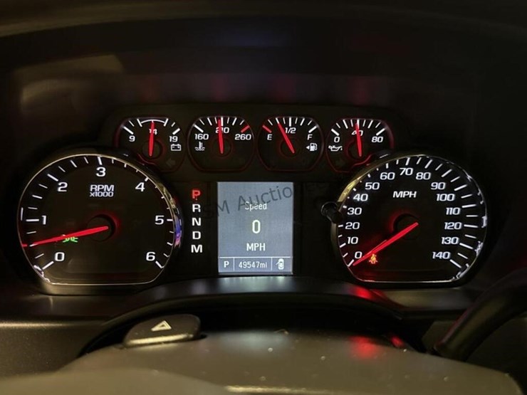 2014-chevrolet-silverado-1500-image-19