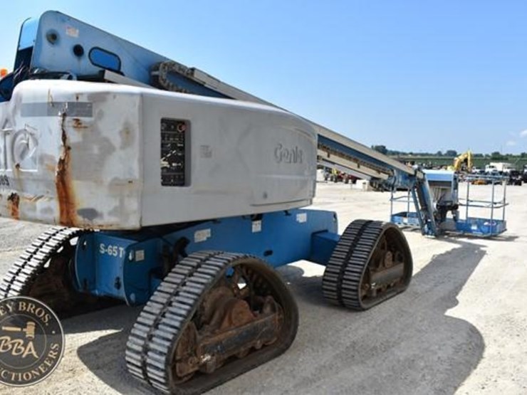 2014-genie-s65-trax-image-22