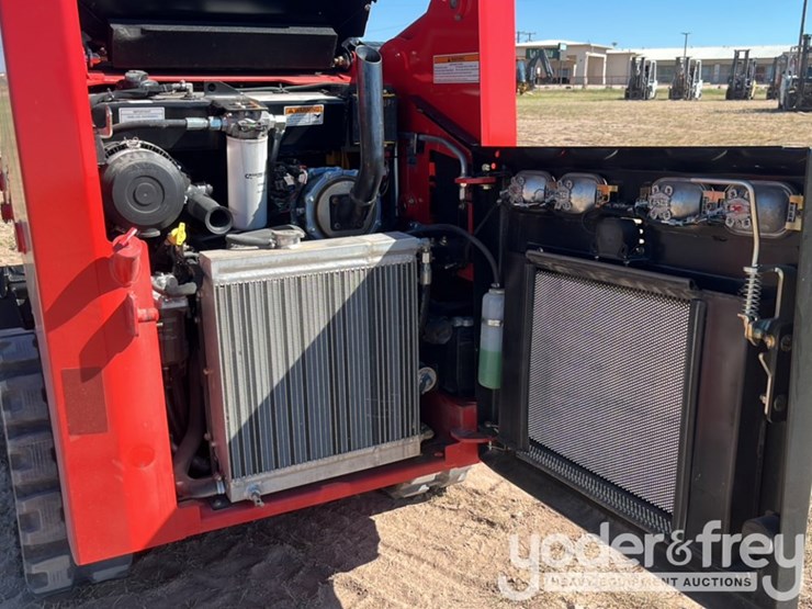 2023-manitou-1050rt-image-20
