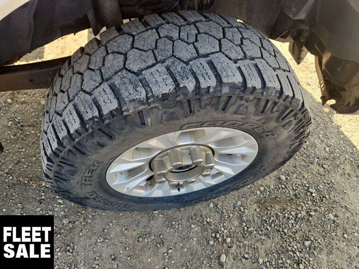 2020-ford-f350-image-33