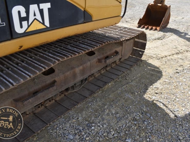 2011-caterpillar-312d-image-18