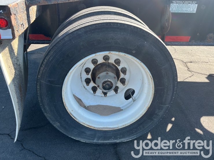 2018-king-kutter-spread-axle-chassis-trailer,-65,000lb-gvwr-image-11