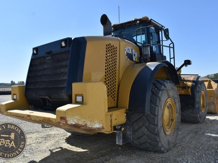 2016-caterpillar-982m-image-4