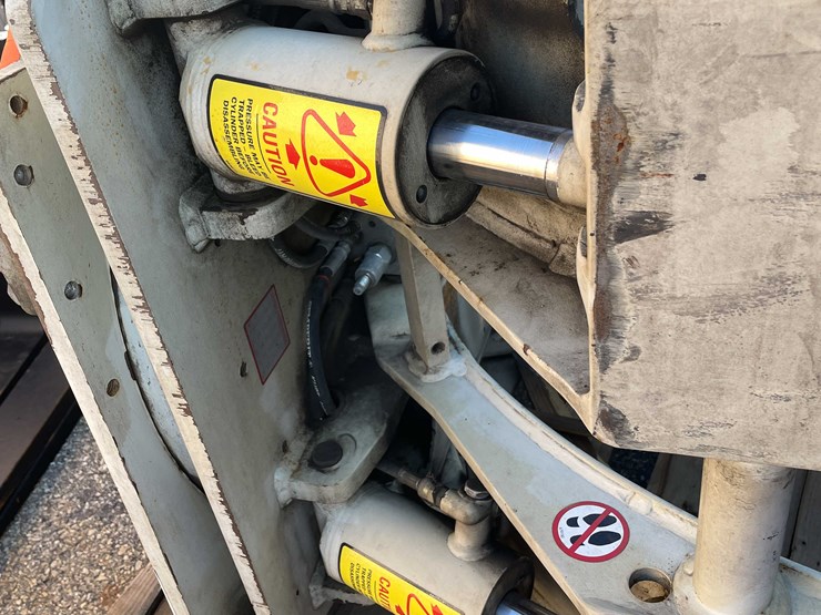 #3004-•-cascade-forklift-roll-clamp-attachment-(o8)-image-21