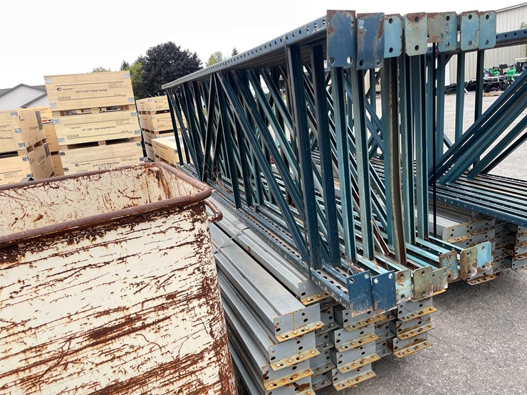 #3076-•-teardrop-pallet-racking-(o8)-image-9