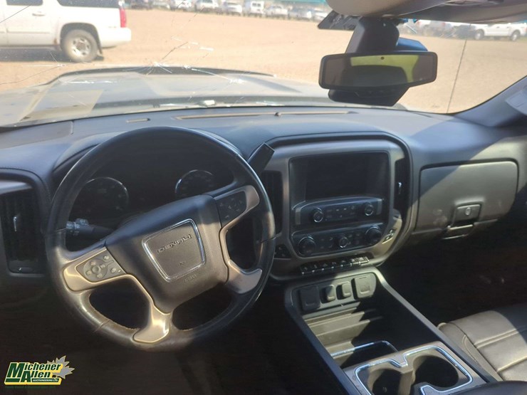 2017-gmc-sierra-1500-image-10