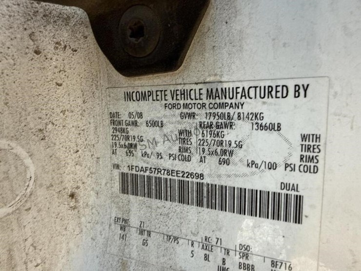 2008-ford-f550-image-28