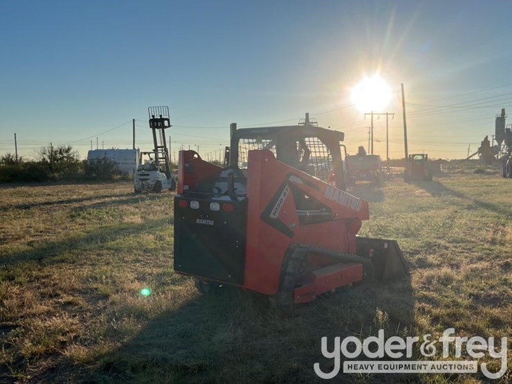 2023-manitou-1050rt-image-5