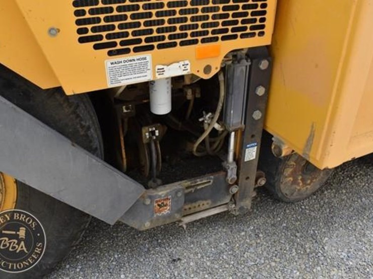 2016-volvo-pf2181-37992-image-33