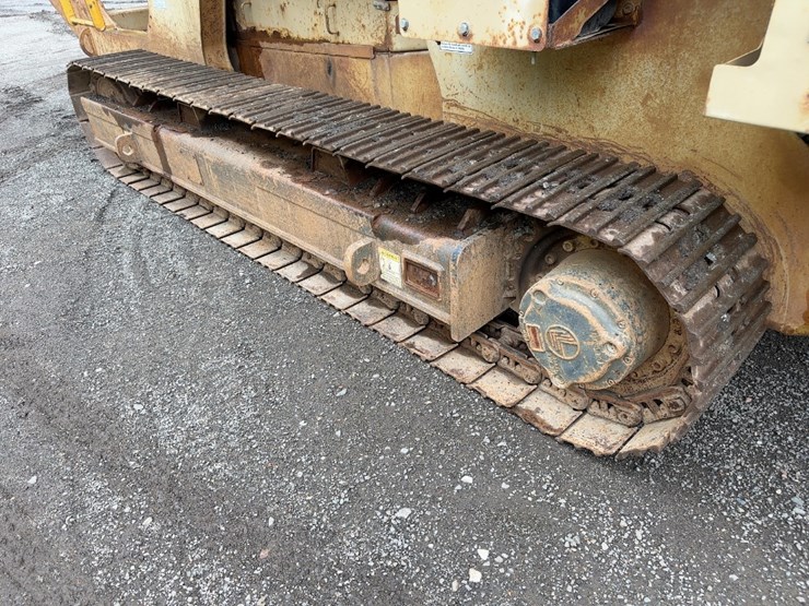 2016-caterpillar-c7-image-9