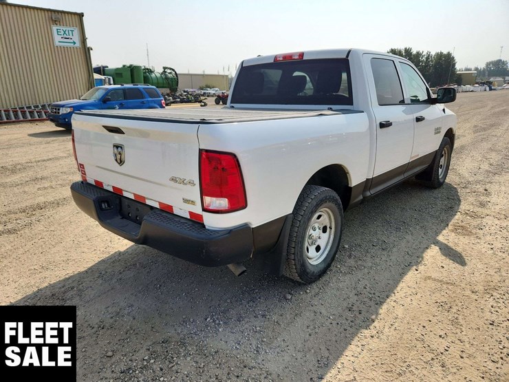 2016-ram-tradesman-image-4