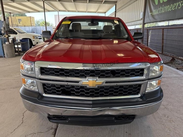 2015-chevrolet-silverado-1500-image-4