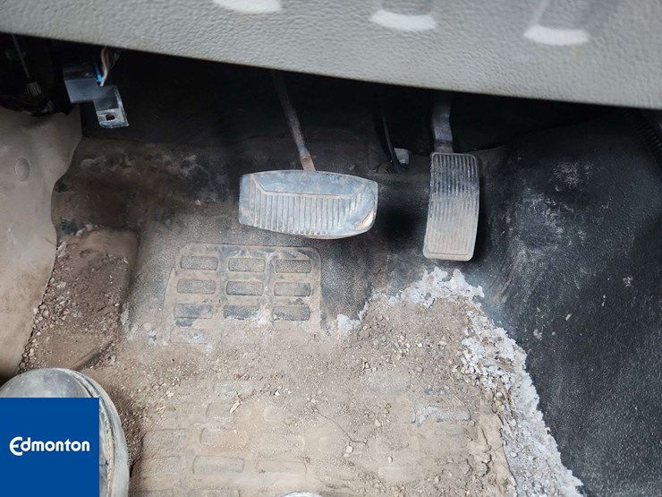 2009-ford-f350-image-13