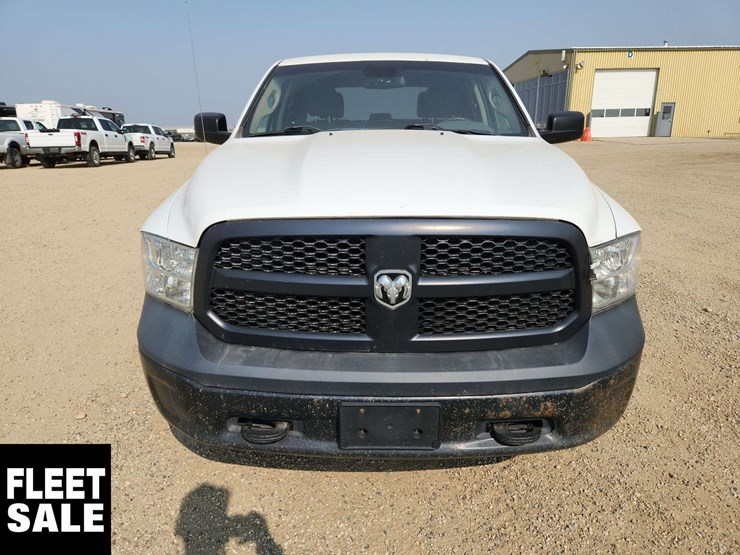 2016-ram-tradesman-image-19