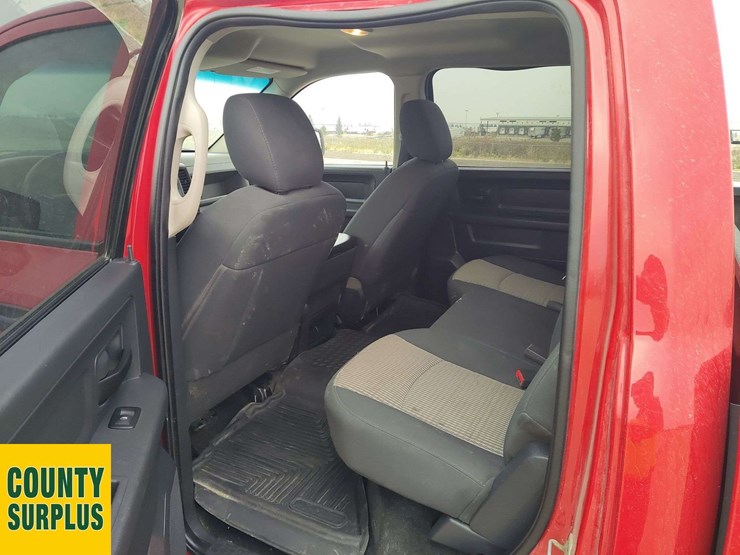 2012-ram-tradesman-image-17