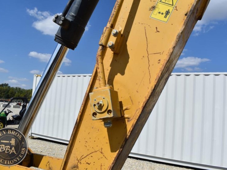 2011-caterpillar-312d-image-37